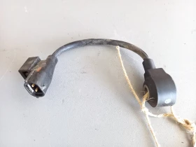 Детонационен датчик Субару Аутбек,Легаси 2.0Б (1)