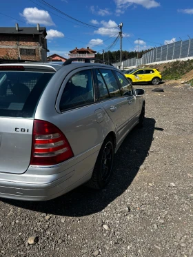 Mercedes-Benz C 220, снимка 6
