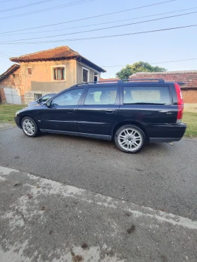 Volvo V70, снимка 2