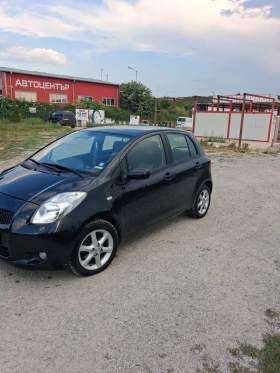 Toyota Yaris, снимка 2