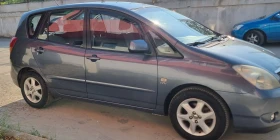 Toyota Corolla verso, снимка 3