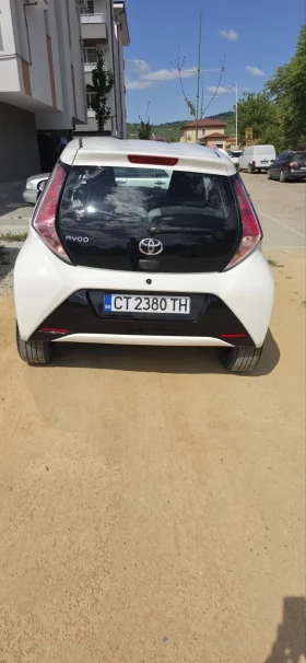 Toyota Aygo - 8200 € / 16037.81 лв. - 30401393 4