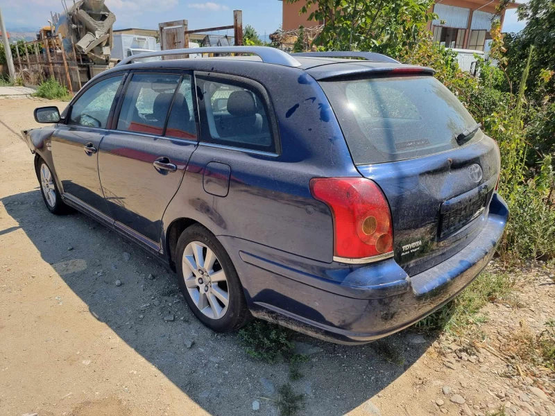 Toyota Corolla verso 2.0D4D/116hp, снимка 12 - Автомобили и джипове - 37264431