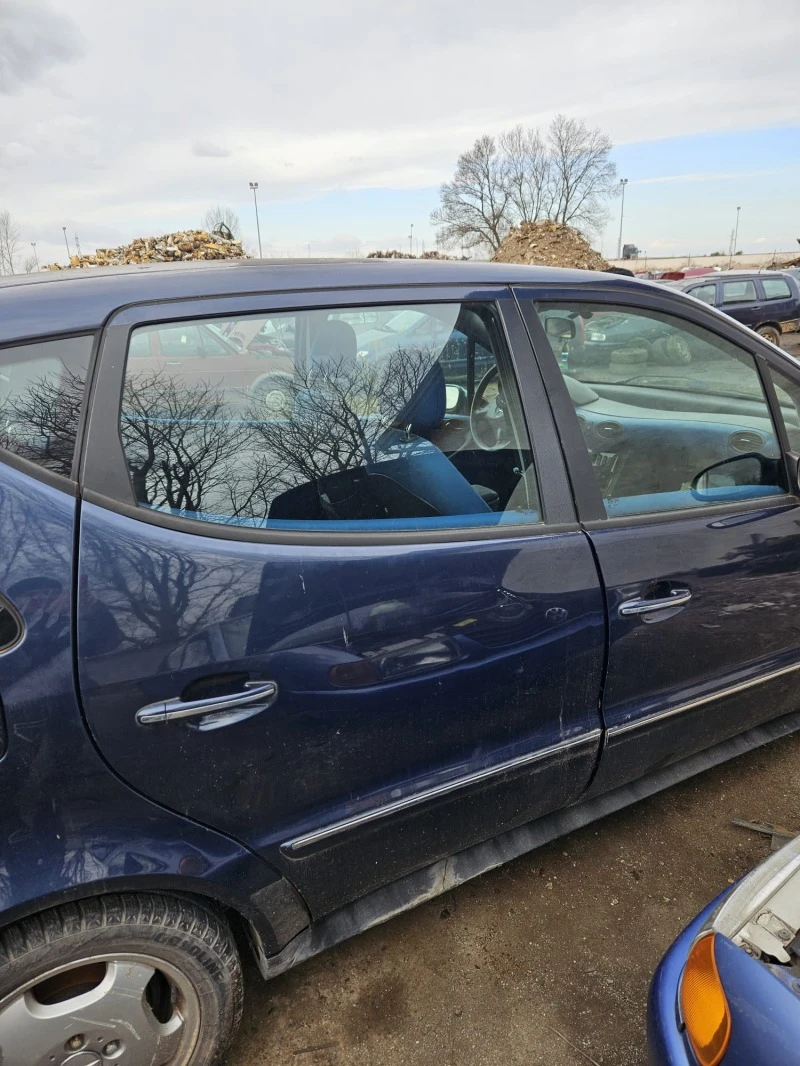 Mercedes-Benz A 160, снимка 4 - Автомобили и джипове - 44629411