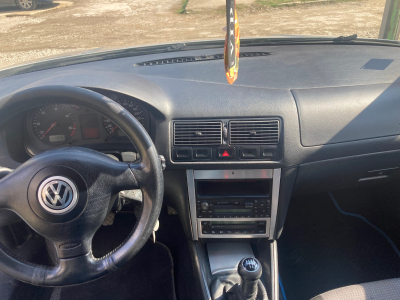 VW Golf, снимка 11 - Автомобили и джипове - 46165448