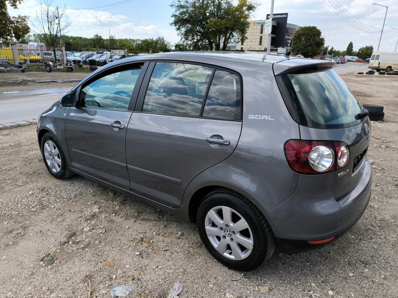 VW Golf Plus 1.6i 102hp, снимка 5 - Автомобили и джипове - 47372998