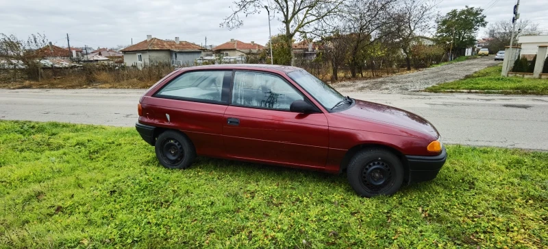 Opel Astra, снимка 4 - Автомобили и джипове - 48001720