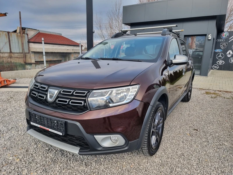 Dacia Sandero 0.9TCE TURBO ГАЗ, снимка 1 - Автомобили и джипове - 48324135