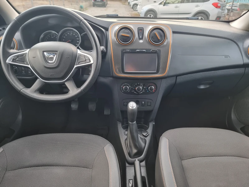 Dacia Sandero 0.9TCE TURBO ГАЗ, снимка 9 - Автомобили и джипове - 48324135