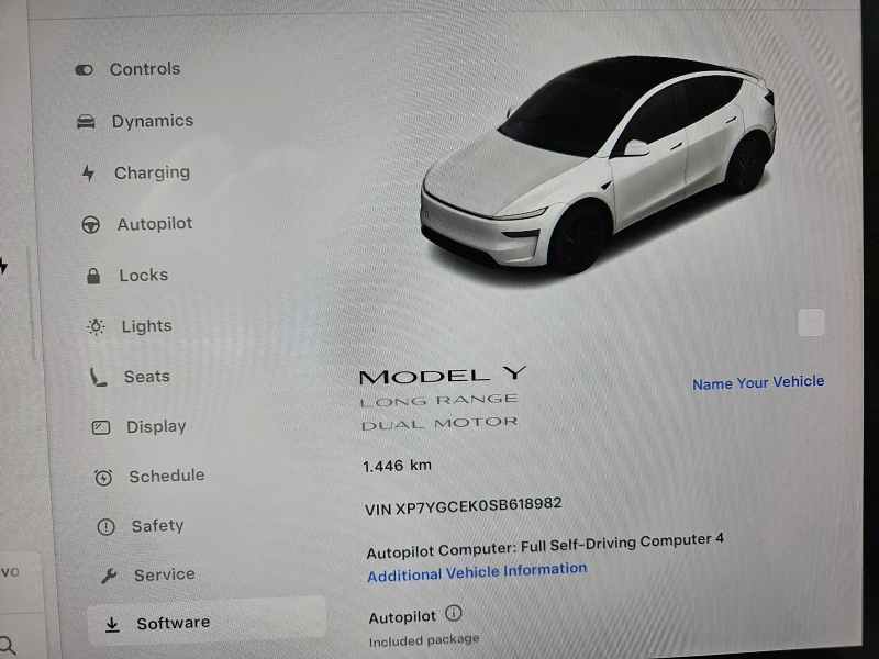 Tesla Model Y LR AWD, снимка 10 - Автомобили и джипове - 50795118