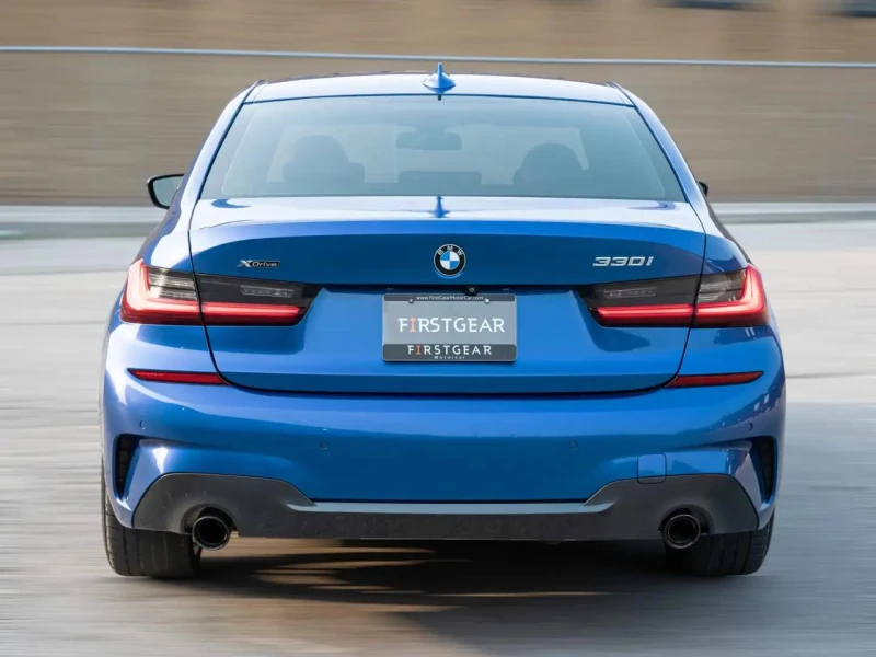 BMW 330 M packet* Камера* Подгрев* Xdrive, снимка 5 - Автомобили и джипове - 52317672