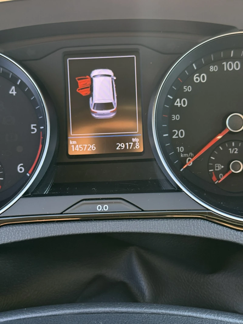 VW Passat B8, снимка 9 - Автомобили и джипове - 53235127