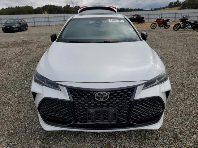 Toyota Avalon 3.5L 6 Front-wheel Drive - изображение 10