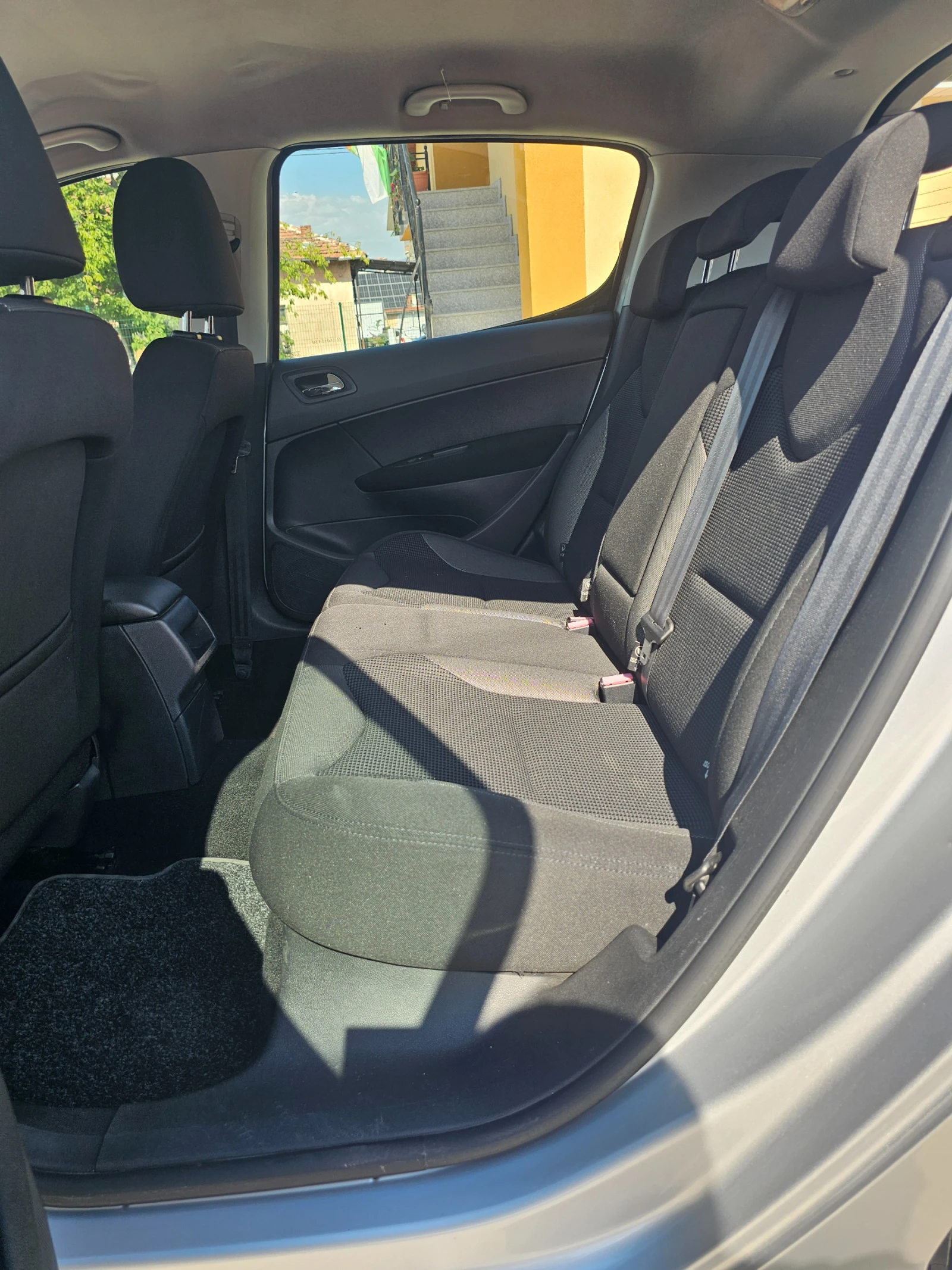 Peugeot 308 1.6hdi.90k.c. | Mobile.bg — изображение 16