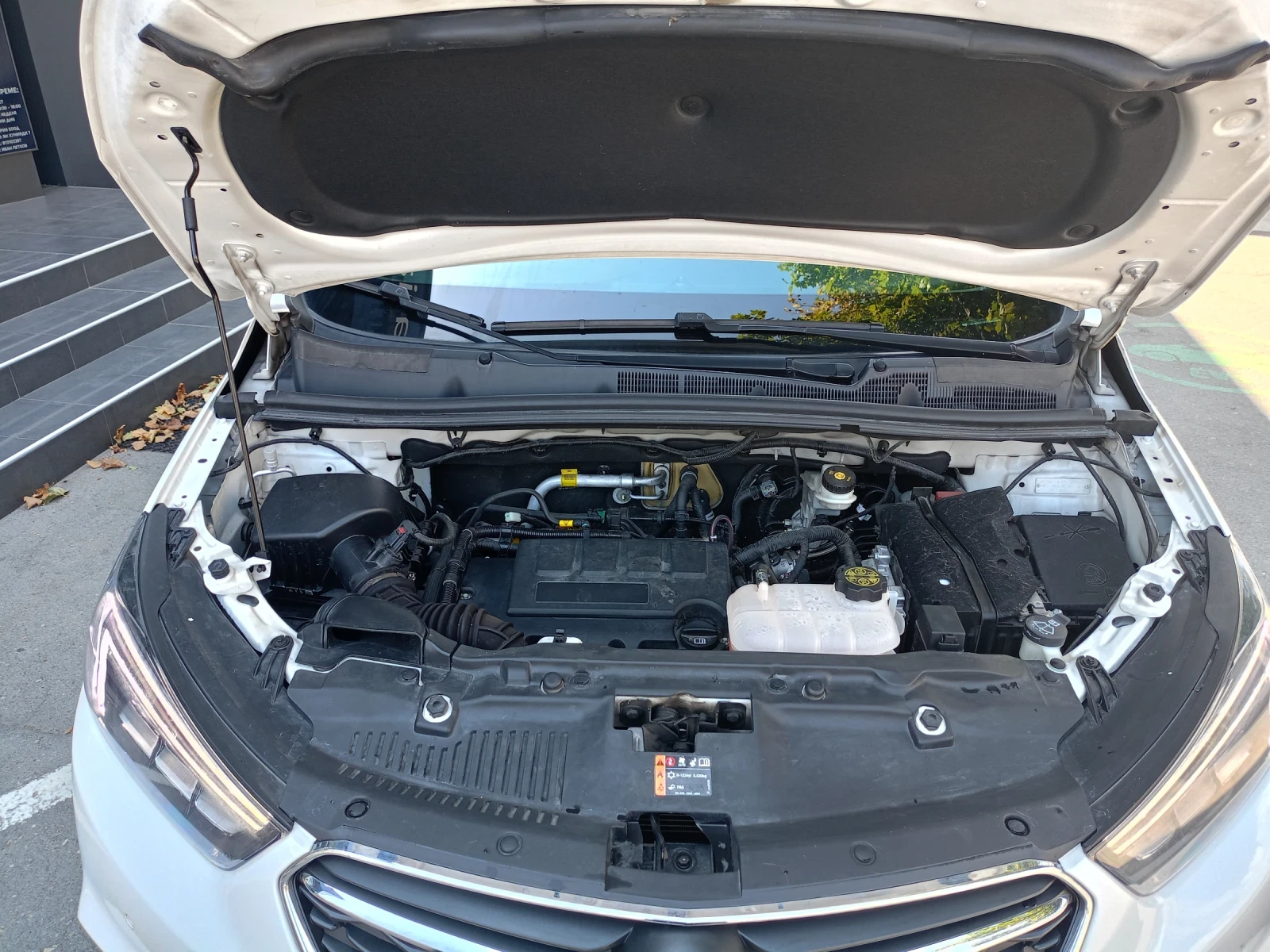 Opel Mokka X 1.4 Turbo 4x4 - изображение 9