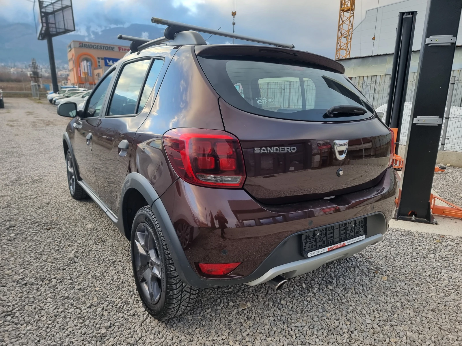 Dacia Sandero 0.9TCE TURBO ГАЗ - изображение 2