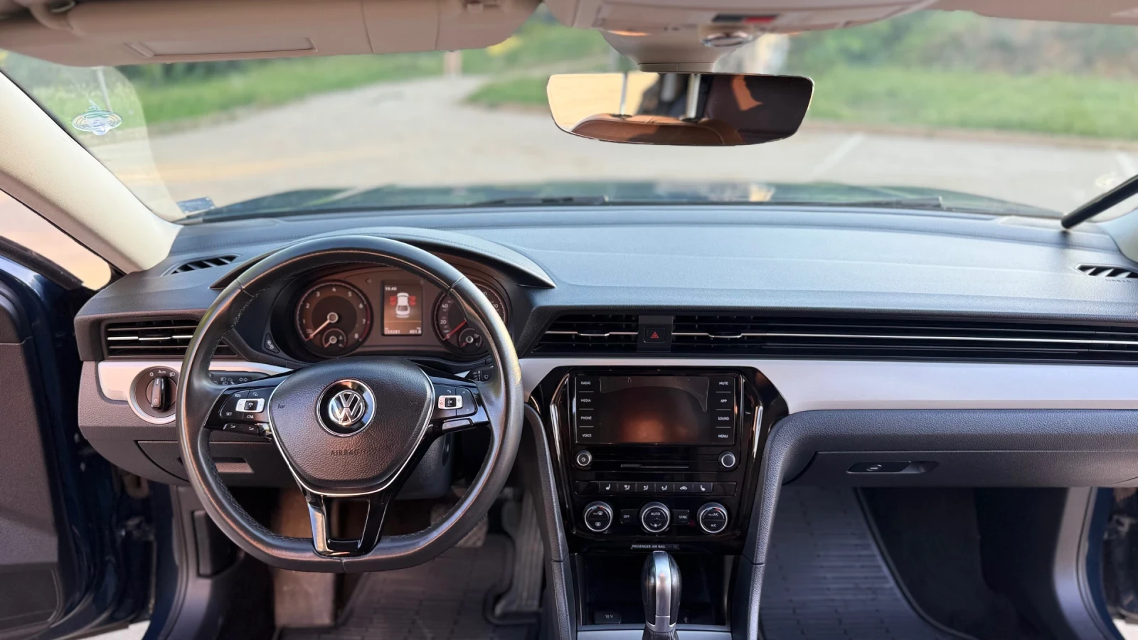 VW Passat B8 | Mobile.bg   11