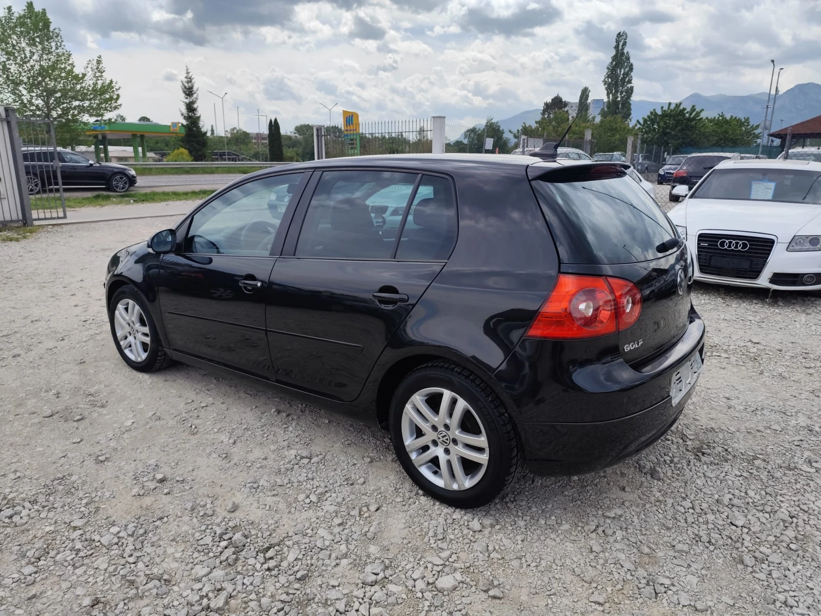 VW Golf 2.0 дизел 140 коня 8 клапана - изображение 8