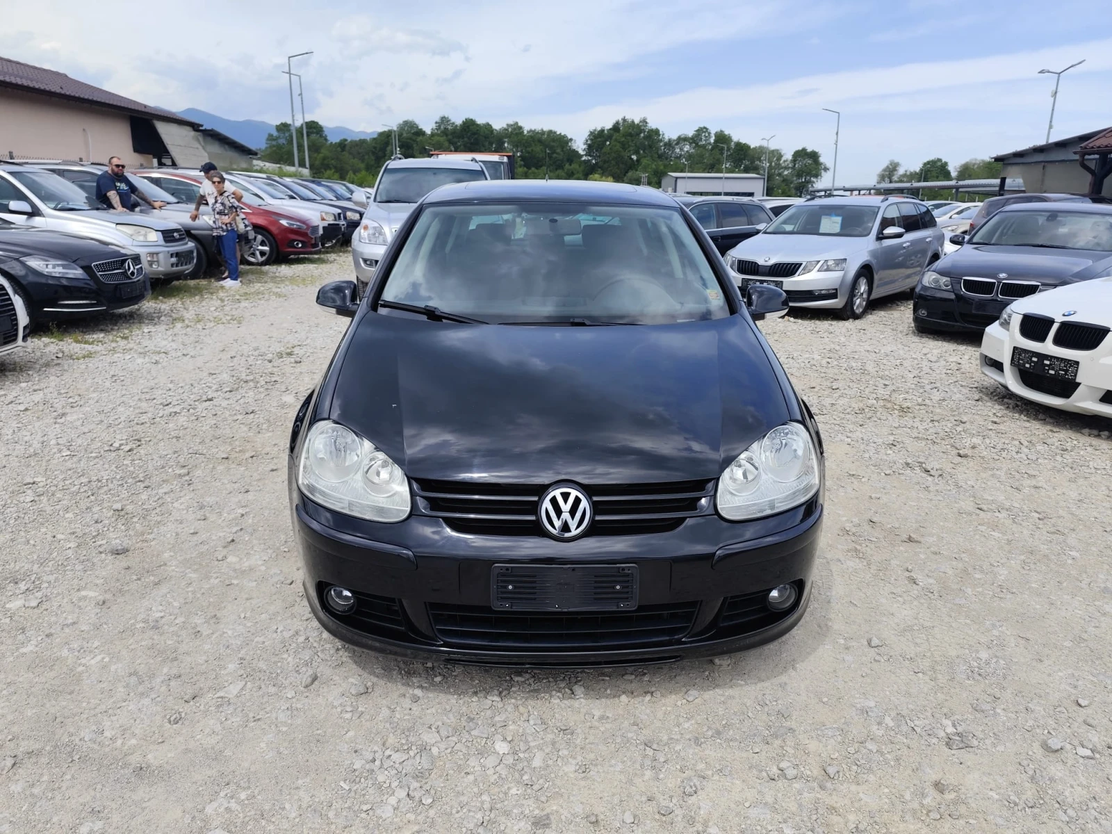 VW Golf 2.0 дизел 140 коня 8 клапана - изображение 2