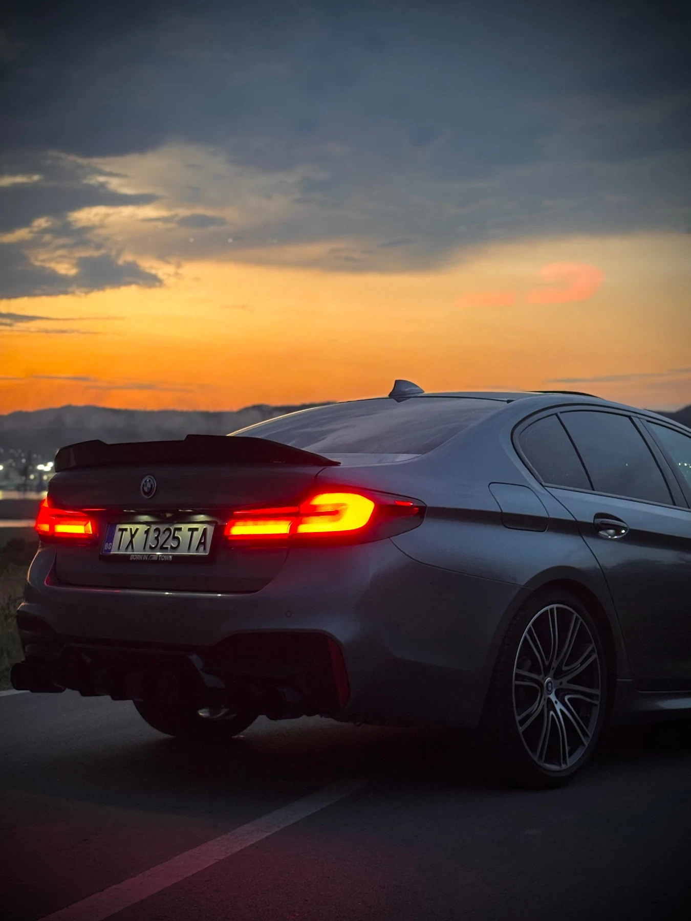 BMW 540 X-Drive* М пакет* Втори собственик* История* Фул - изображение 4