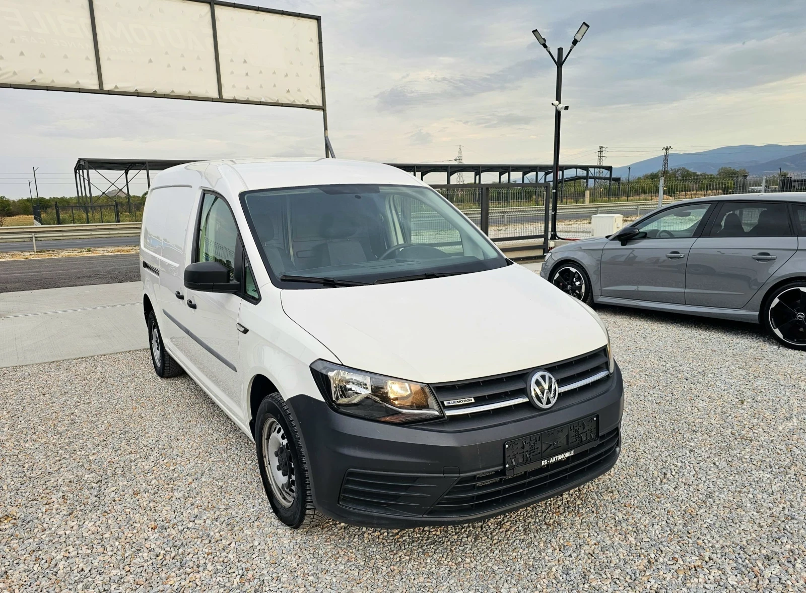 VW Caddy 2021г Евро6  - изображение 2