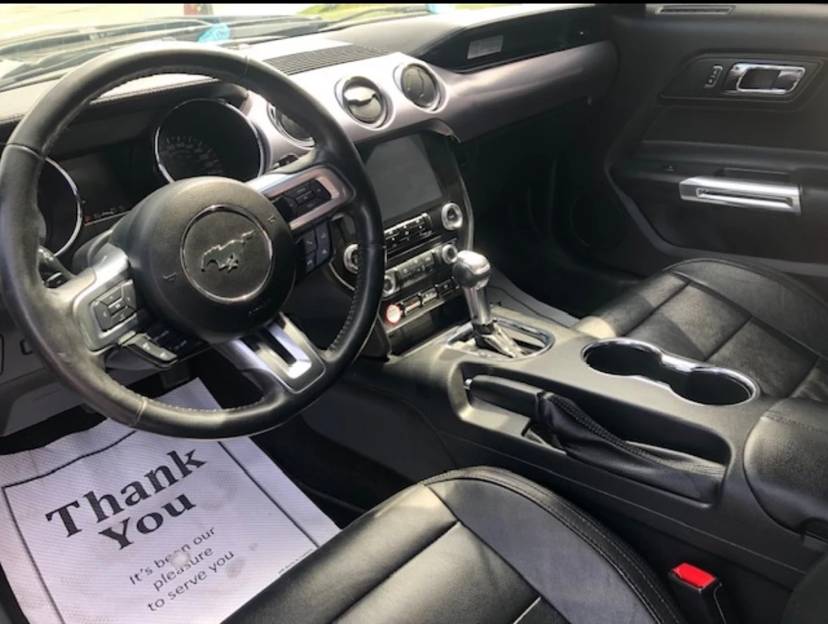 Ford Mustang GT * * CARFAX * * АВТО КРЕДИТ * *  - изображение 6