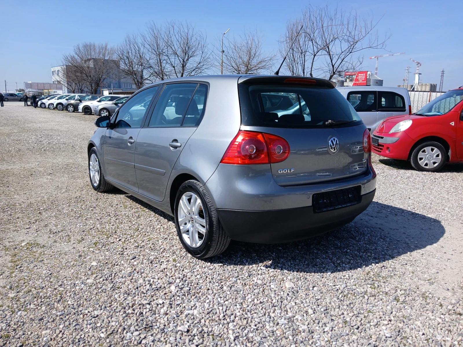 VW Golf 1.9tdi 105кс 6ск, снимка 3 - Автомобили и джипове - 53894151