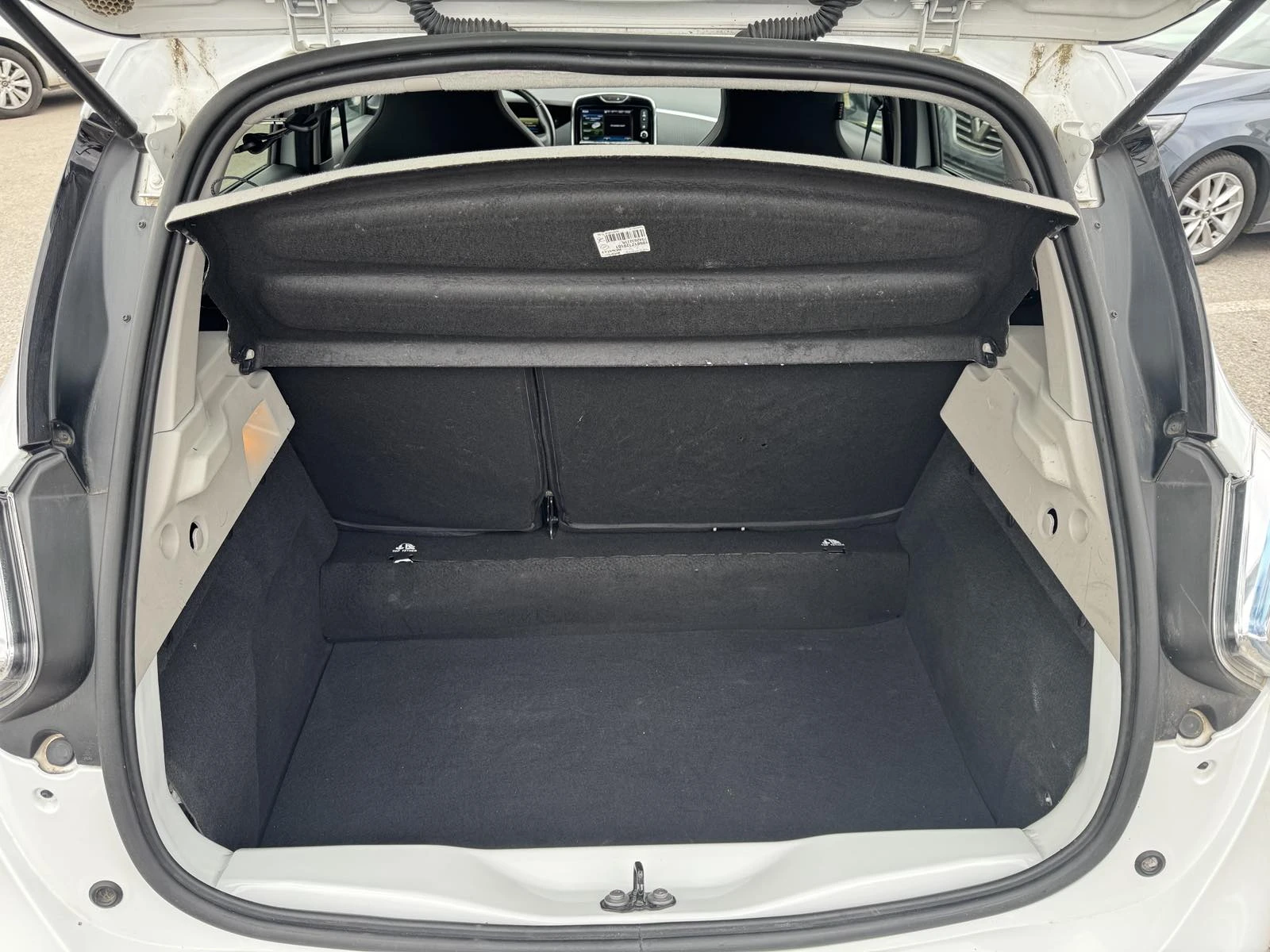 Renault Zoe 41KW, снимка 11 - Автомобили и джипове - 53915361