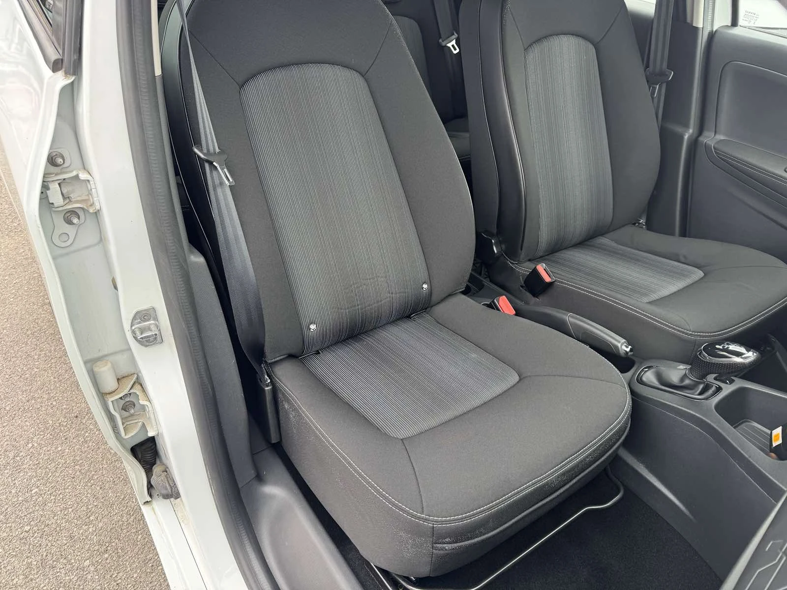 Renault Zoe 41KW, снимка 9 - Автомобили и джипове - 53915361