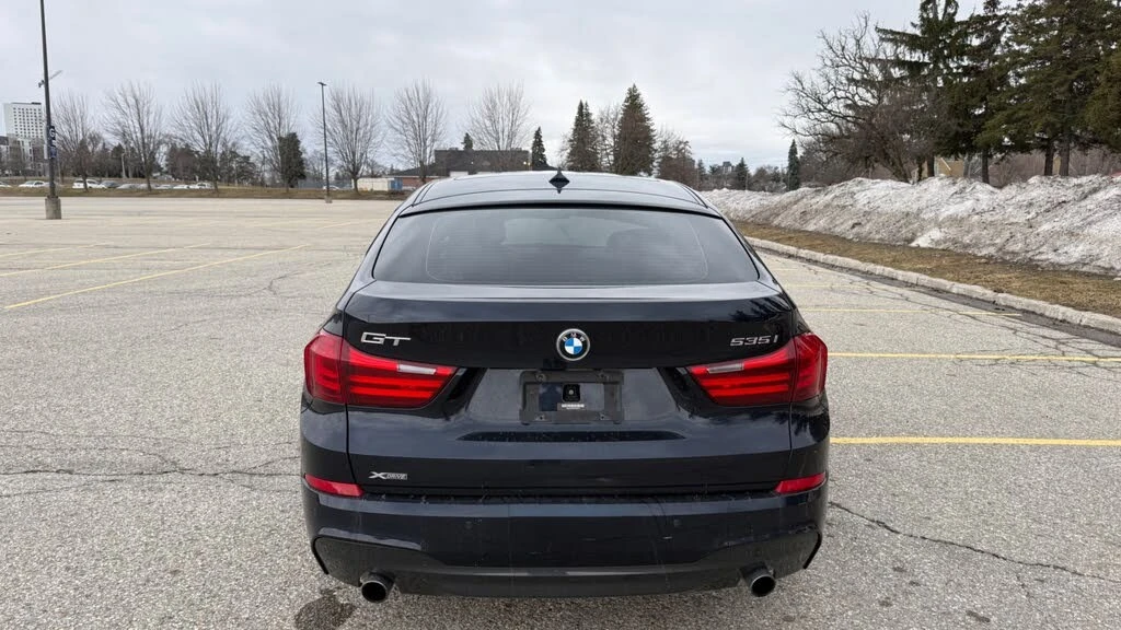 BMW 5 Gran Turismo Gran Turismo* xDrive* АвтоКредит* (ЦЕНА ДО БГ), снимка 14 - Автомобили и джипове - 54041067