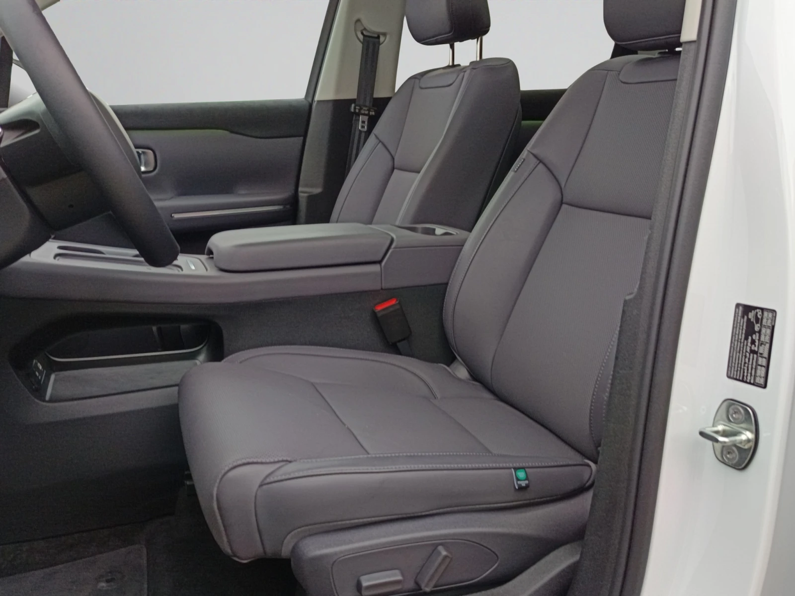 Leapmotor C10 DESIGN | Mobile.bg � ����������� 15