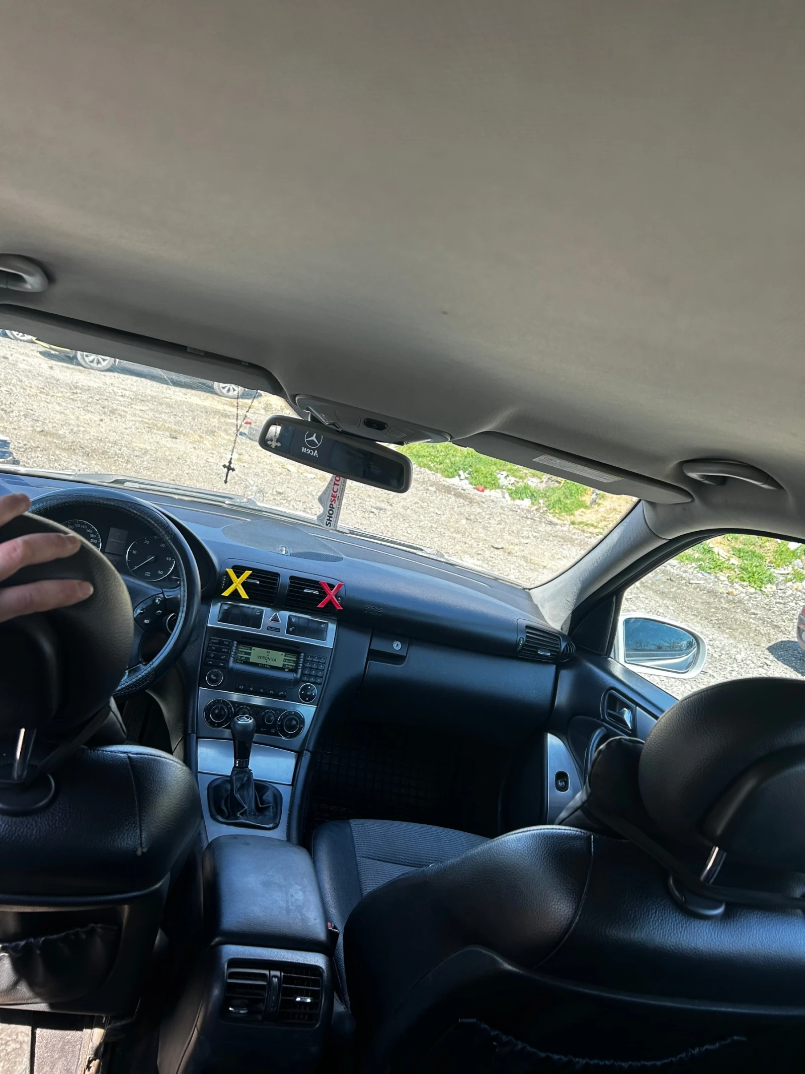 Mercedes-Benz C 220, снимка 10 - Автомобили и джипове - 54155299