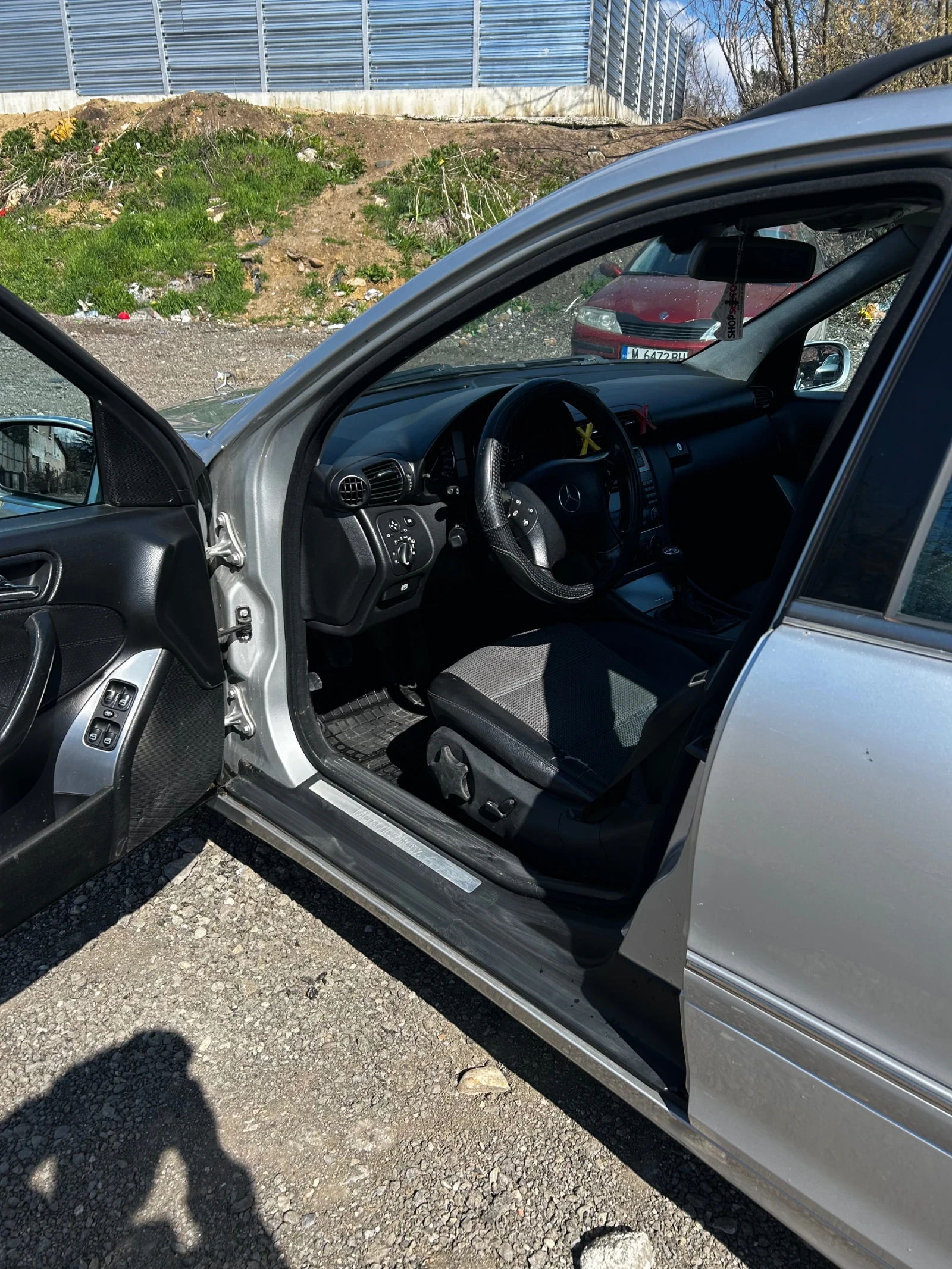 Mercedes-Benz C 220, снимка 12 - Автомобили и джипове - 54155299