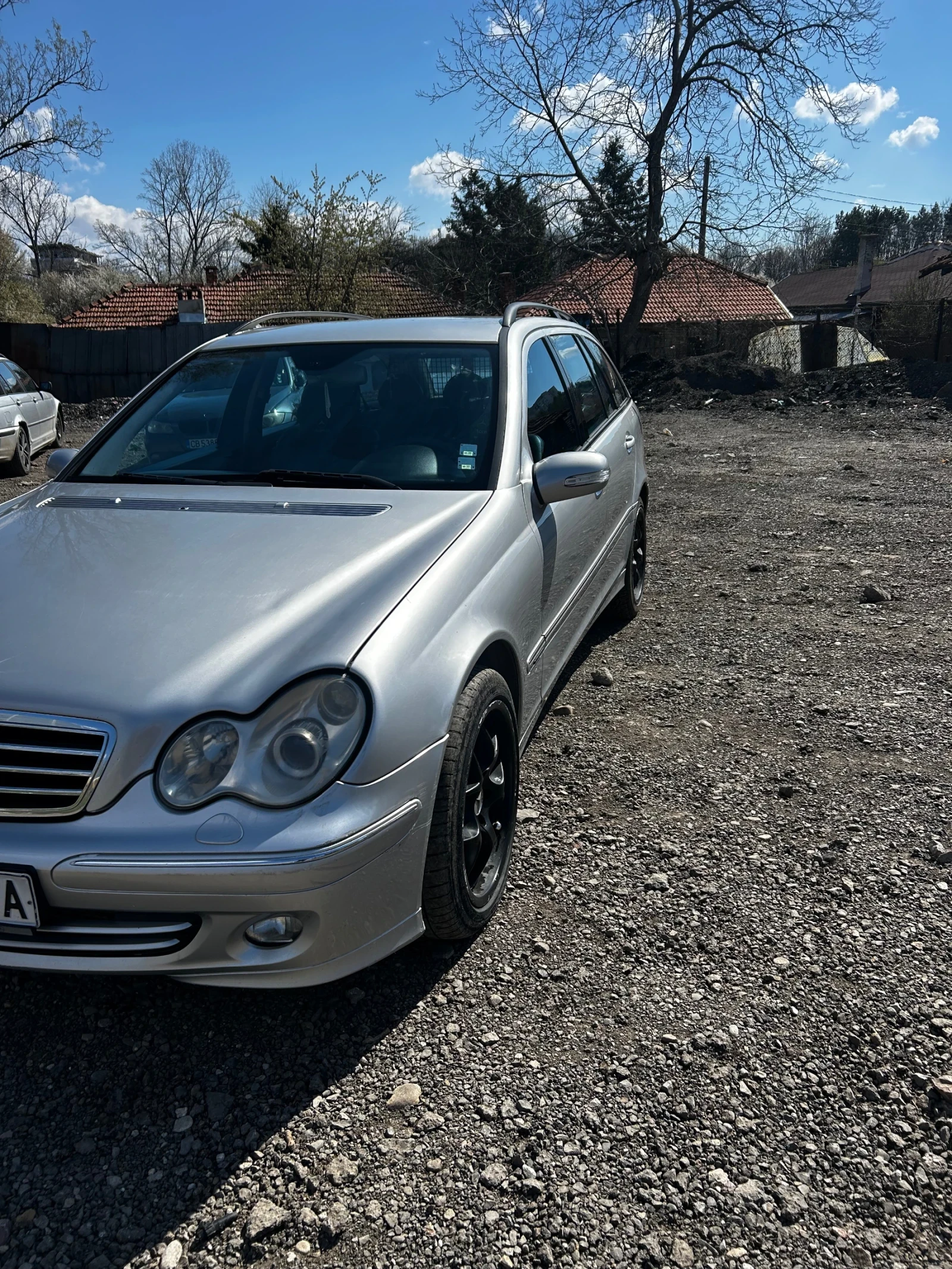 Mercedes-Benz C 220, снимка 3 - Автомобили и джипове - 54155299