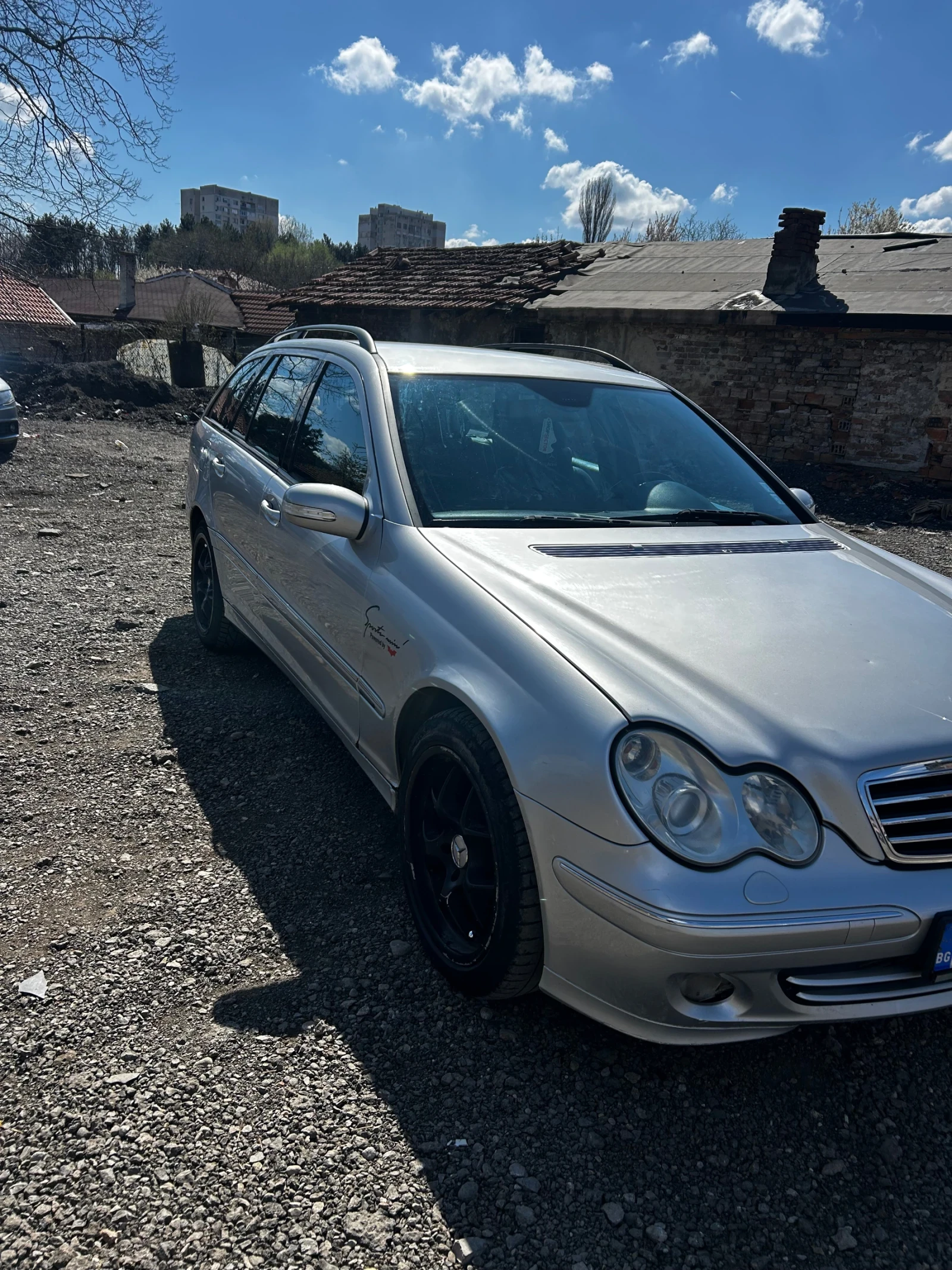 Mercedes-Benz C 220, снимка 4 - Автомобили и джипове - 54155299