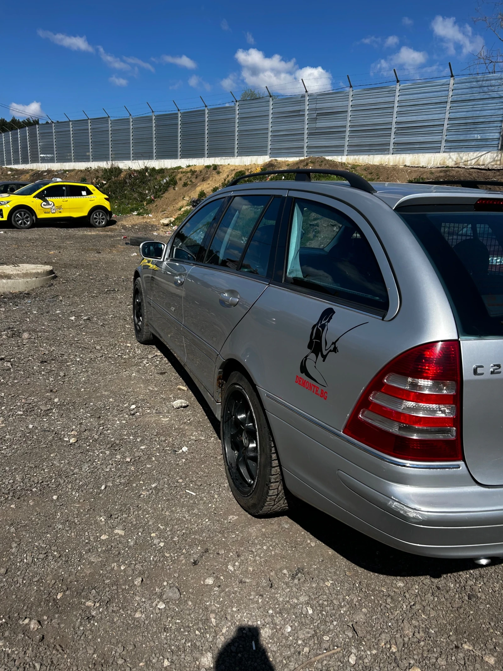 Mercedes-Benz C 220, снимка 5 - Автомобили и джипове - 54155299