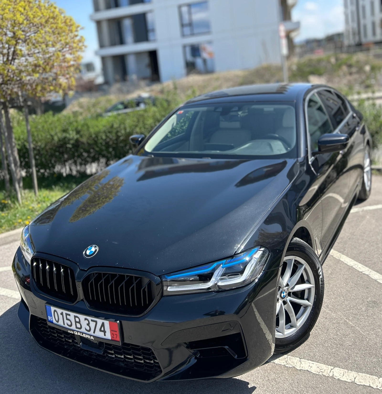 BMW 530 Mpack* Laser, снимка 6 - Автомобили и джипове - 54265216