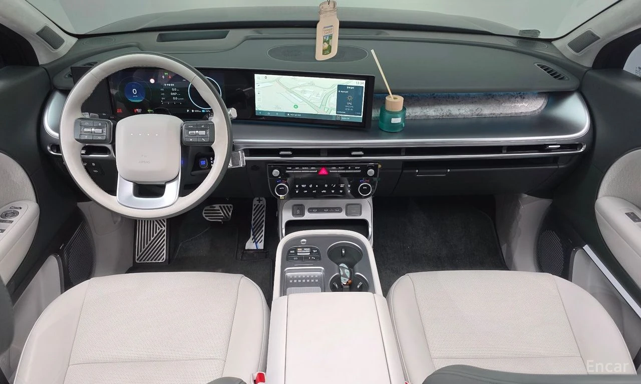 Hyundai IONIQ 9 AWD* LONGE* RANGE* CALIGRAPHY* ОБДУХВАНЕ* 360КАМЕР, снимка 6 - Автомобили и джипове - 54412808