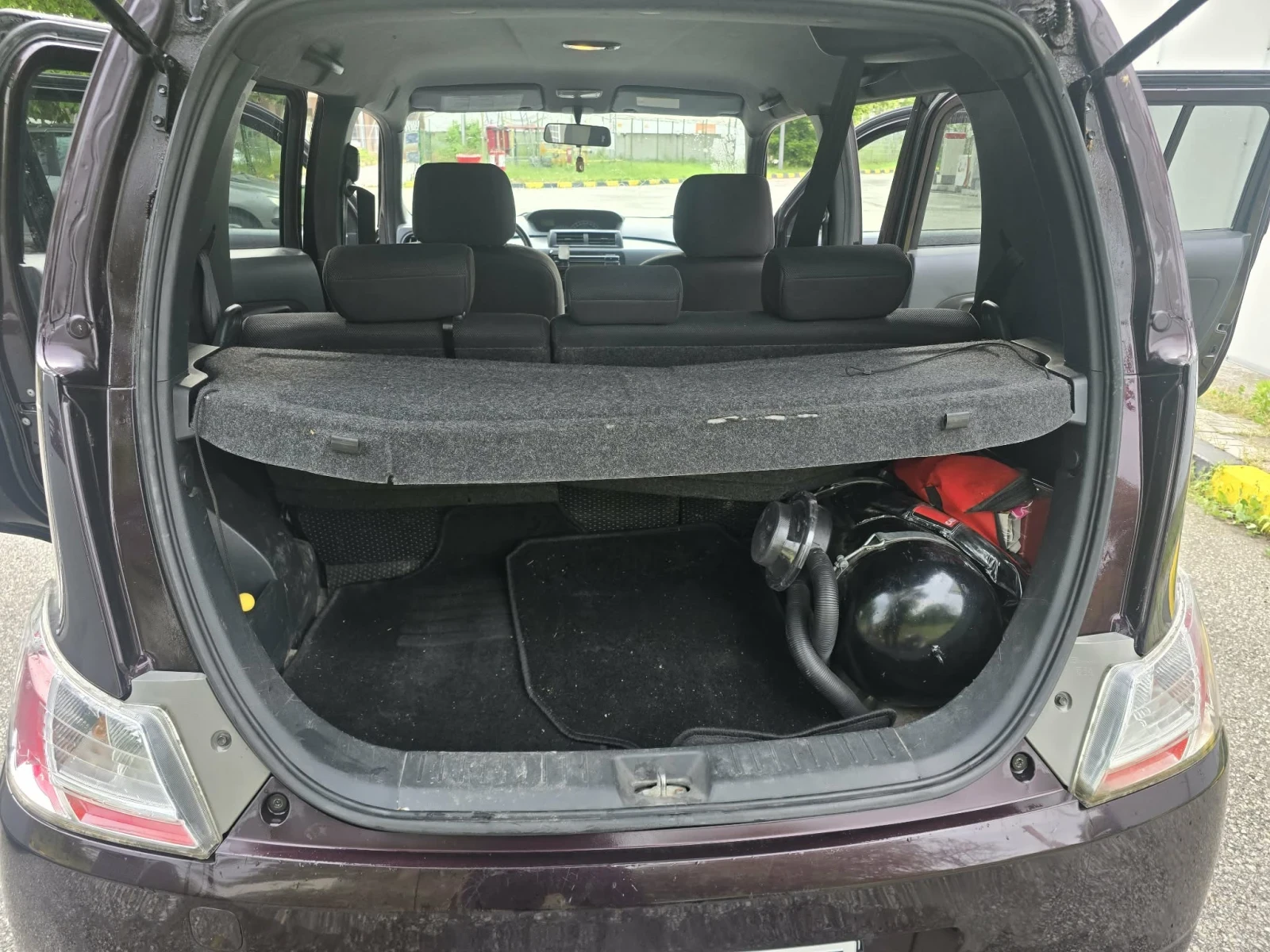 Daihatsu Materia 1.3, снимка 9 - Автомобили и джипове - 54518422