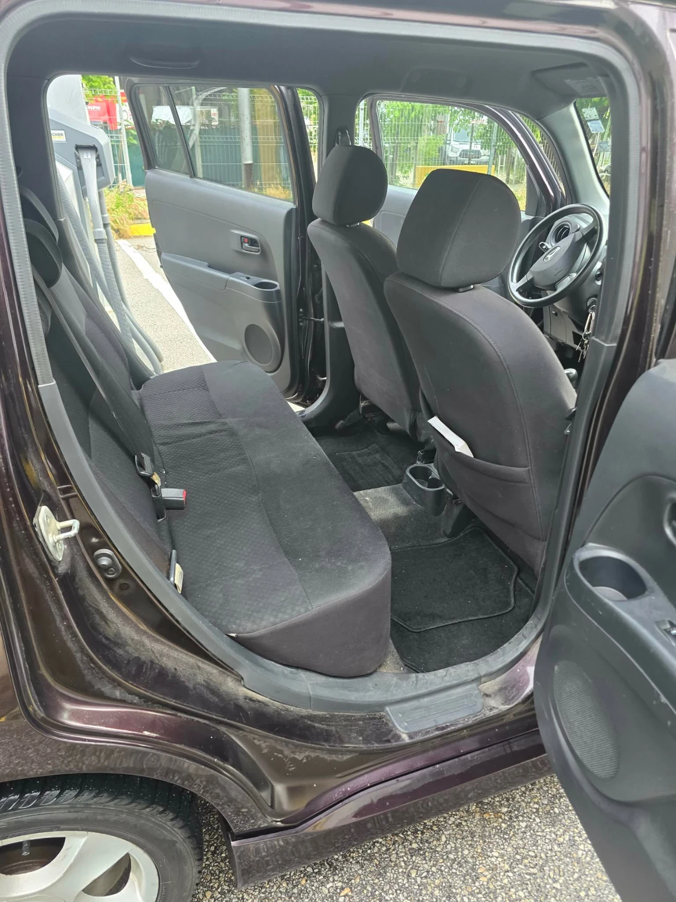 Daihatsu Materia 1.3, снимка 8 - Автомобили и джипове - 54518422