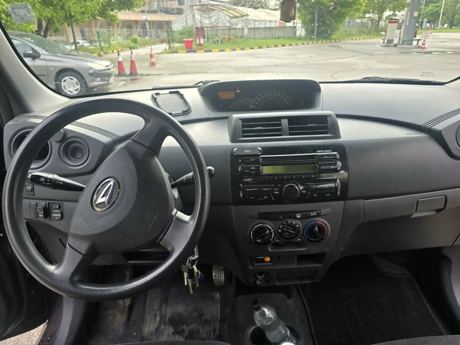 Daihatsu Materia 1.3, снимка 6 - Автомобили и джипове - 54518422