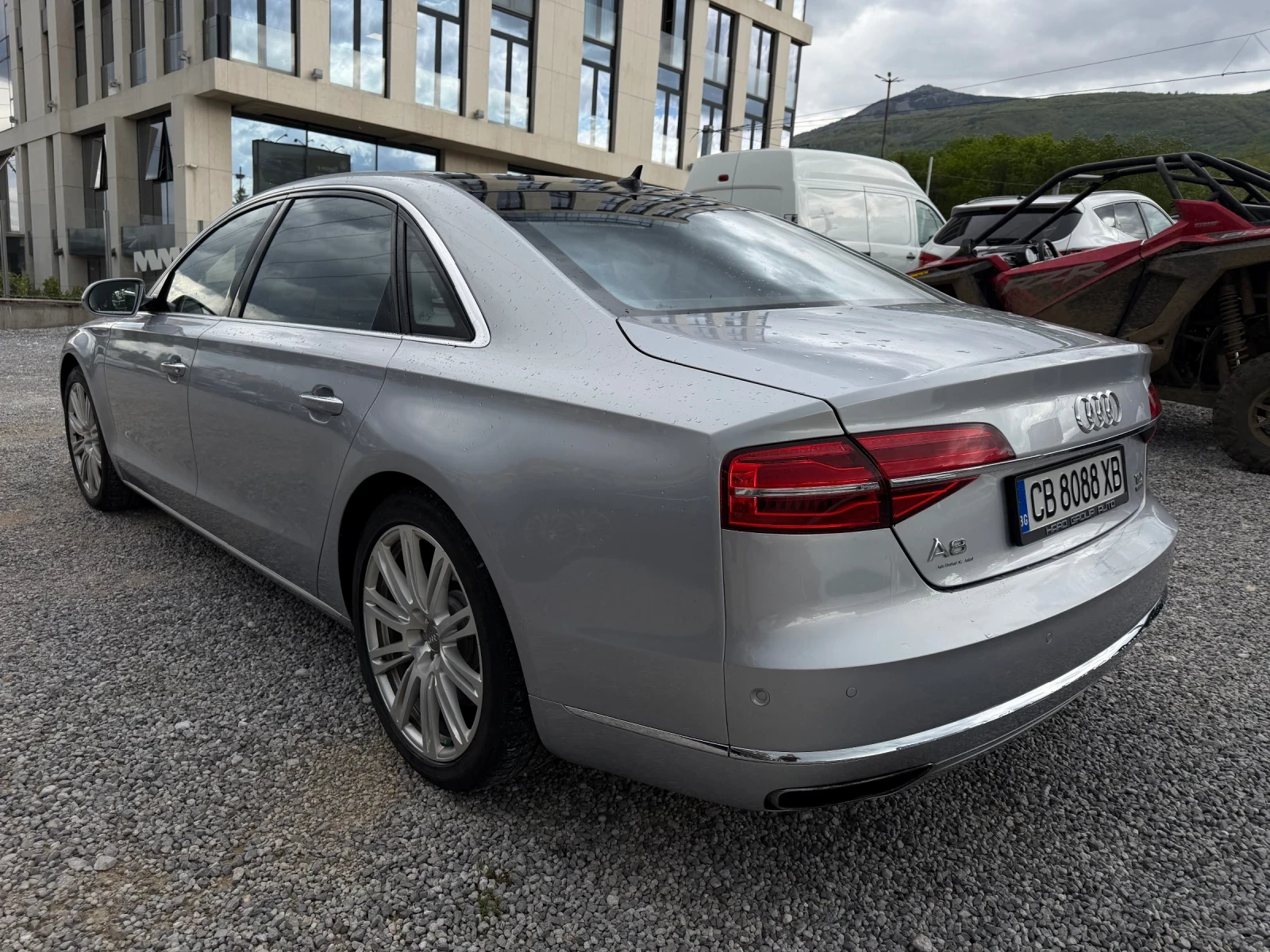 Audi A8 Long 4.2 TDI 4хОбдухване/Масаж Реални КМ Швейцария, снимка 6 - Автомобили и джипове - 54566244