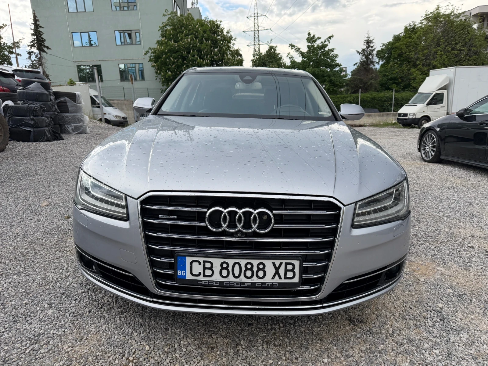 Audi A8 Long 4.2 TDI 4хОбдухване/Масаж Реални КМ Швейцария, снимка 2 - Автомобили и джипове - 54566244