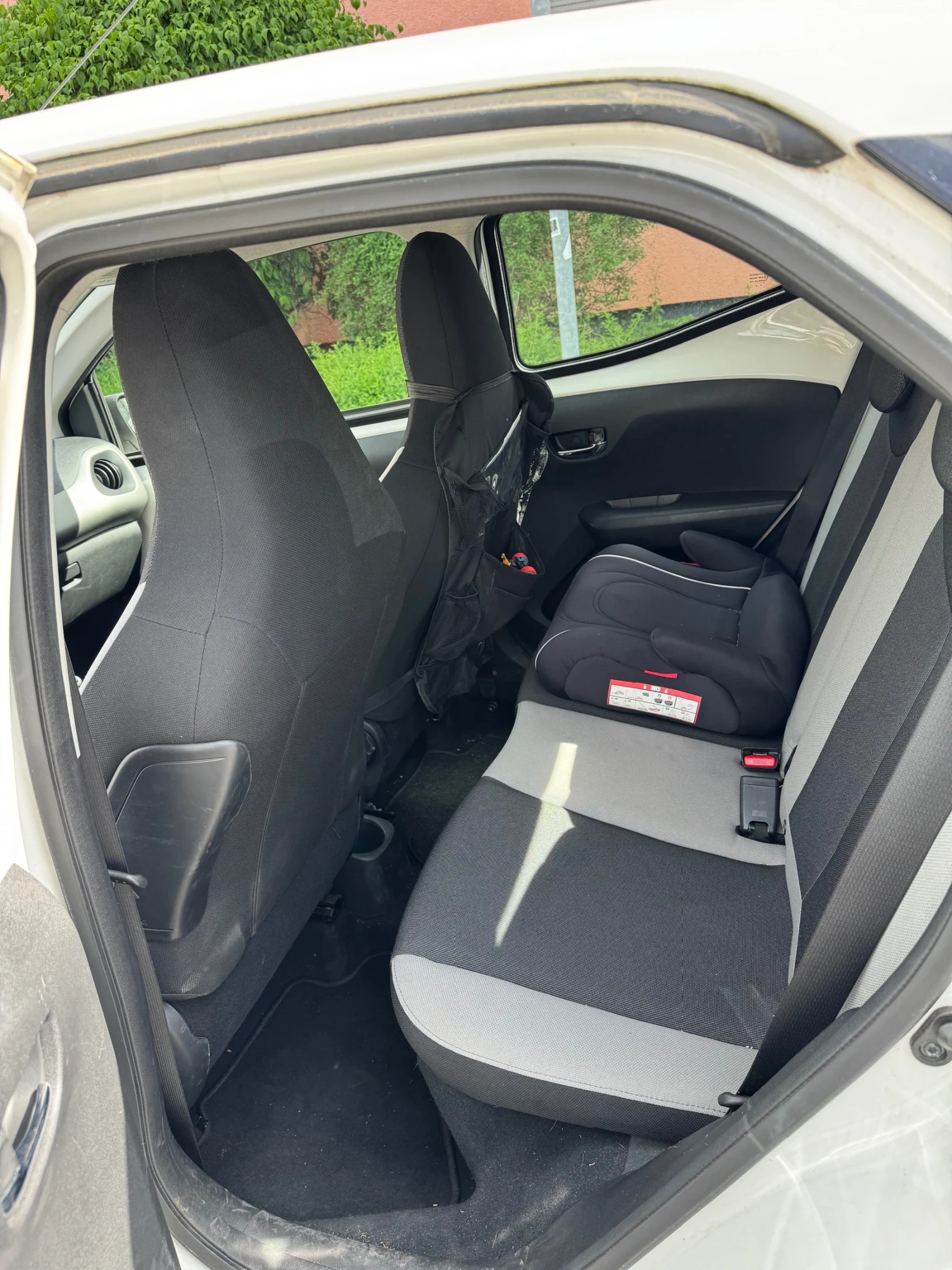 Toyota Aygo, снимка 7 - Автомобили и джипове - 54567295