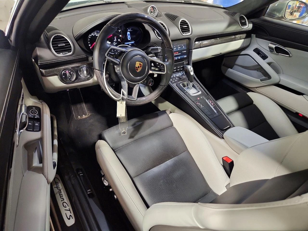 Porsche Cayman 4.0l Gts, снимка 8 - Автомобили и джипове - 55566201