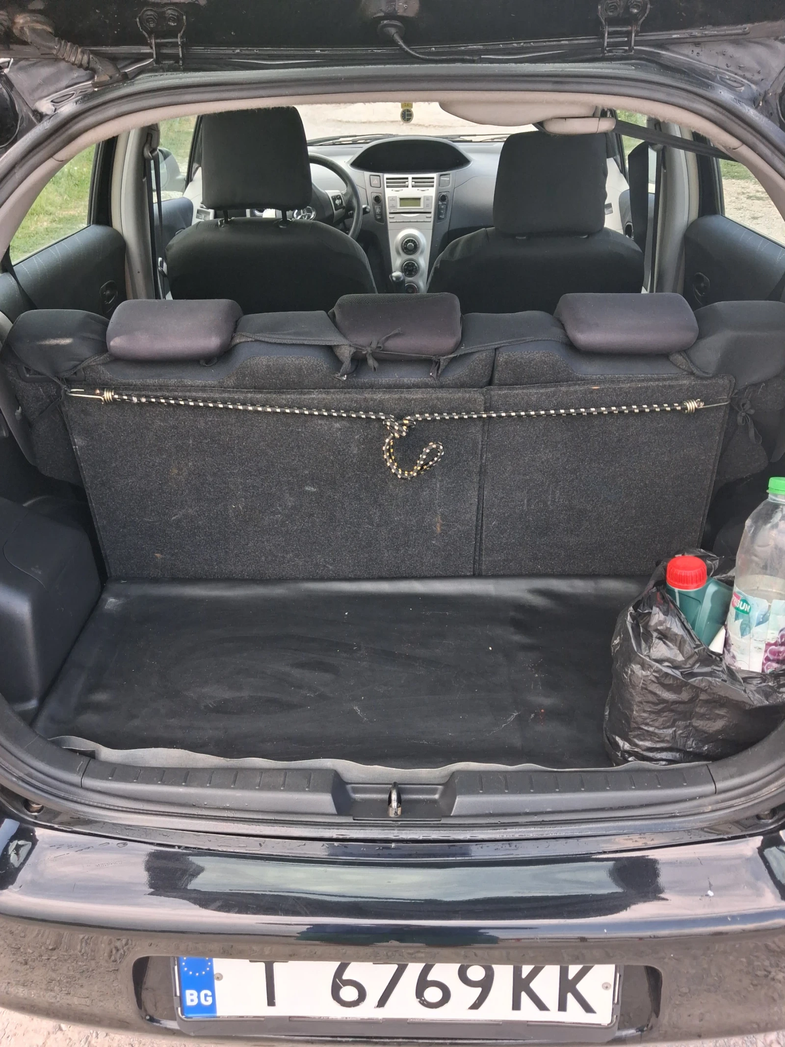 Toyota Yaris, снимка 5 - Автомобили и джипове - 55581757