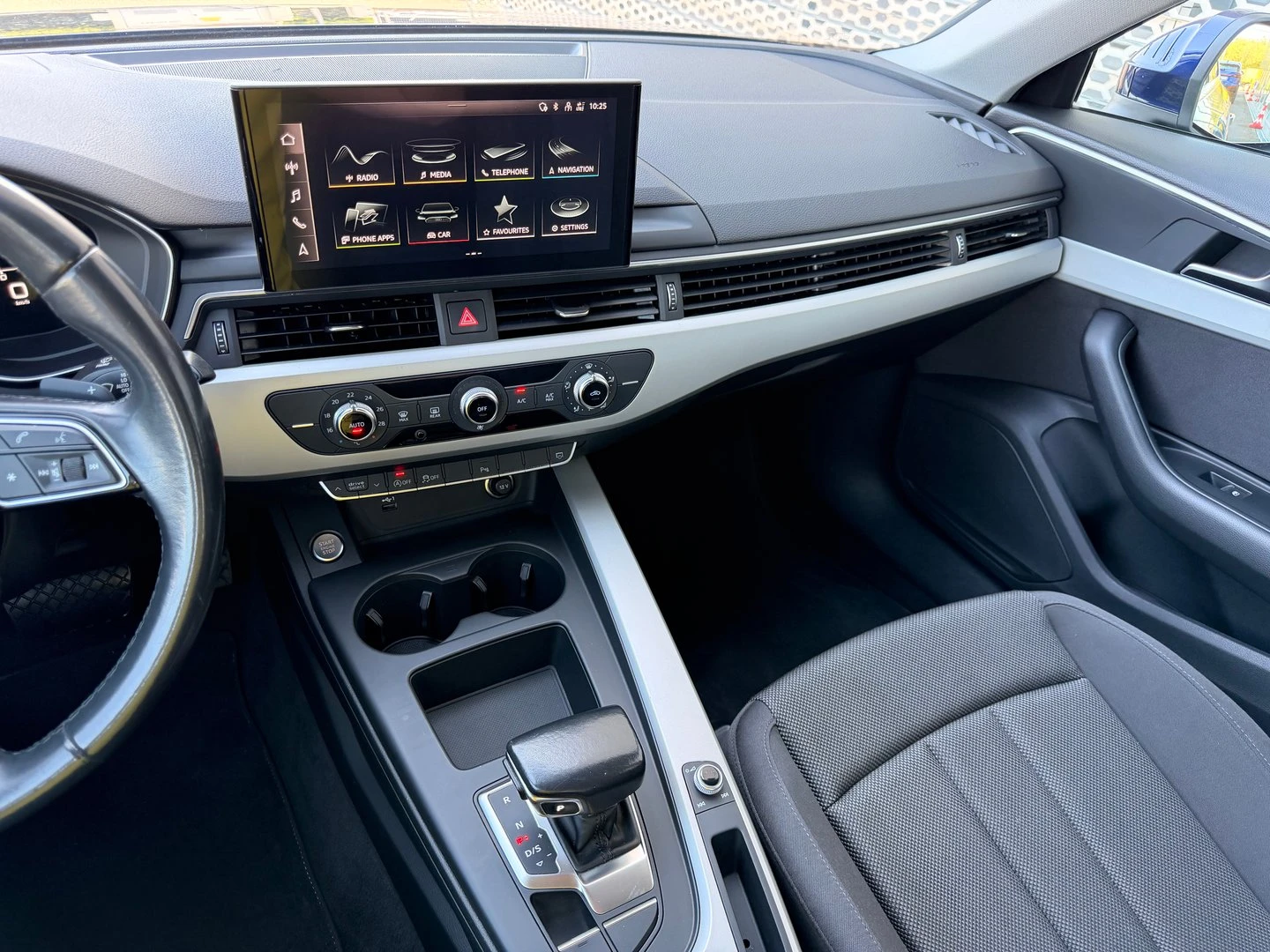 Audi A4, снимка 11 - Автомобили и джипове - 56113355
