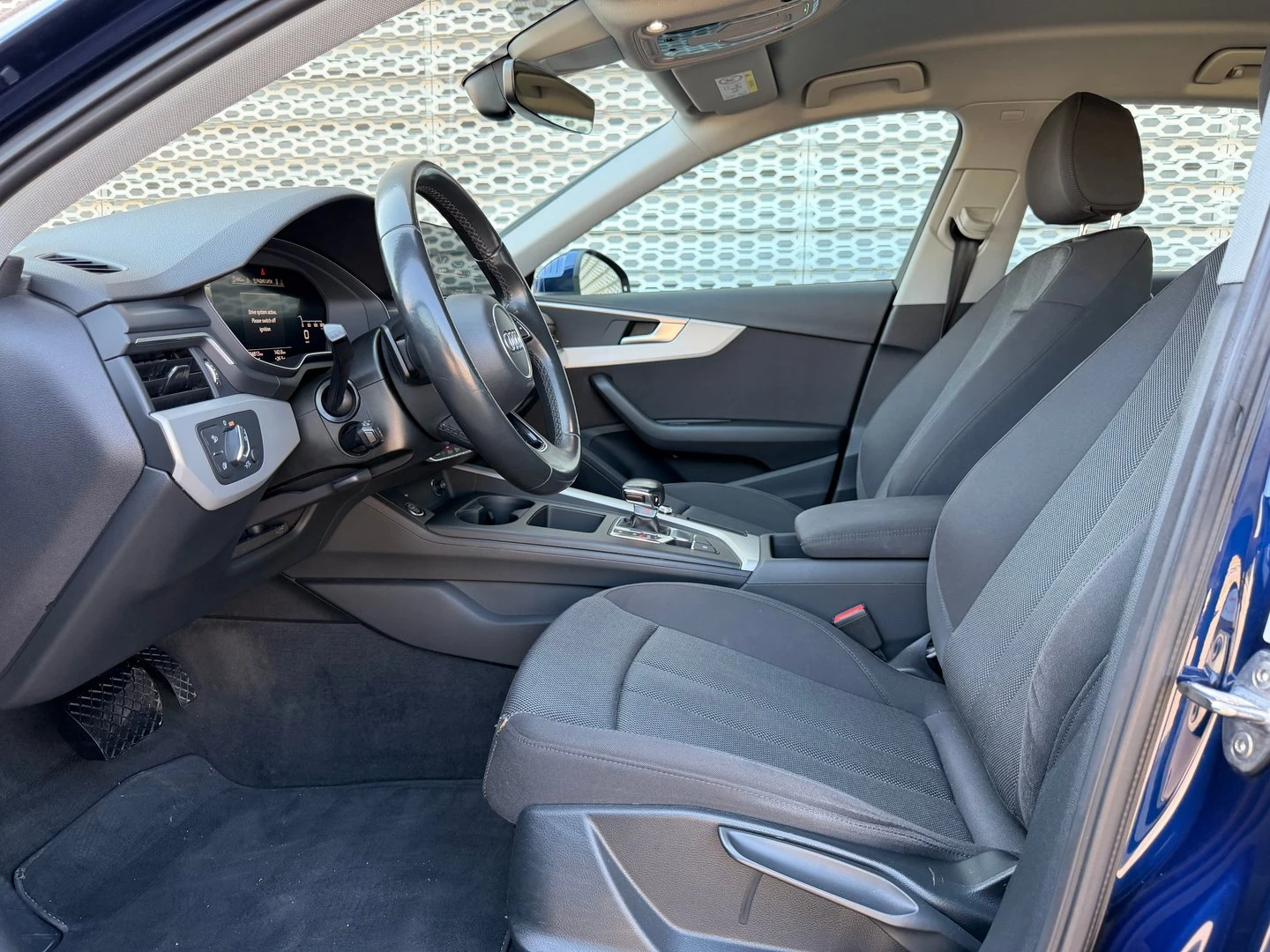 Audi A4, снимка 8 - Автомобили и джипове - 56113355