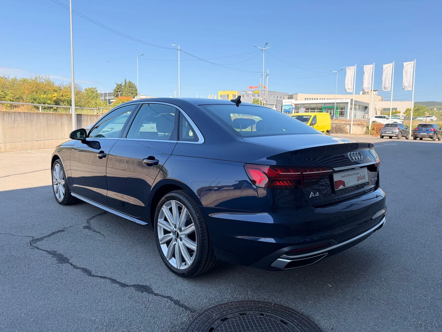 Audi A4, снимка 4 - Автомобили и джипове - 56113355