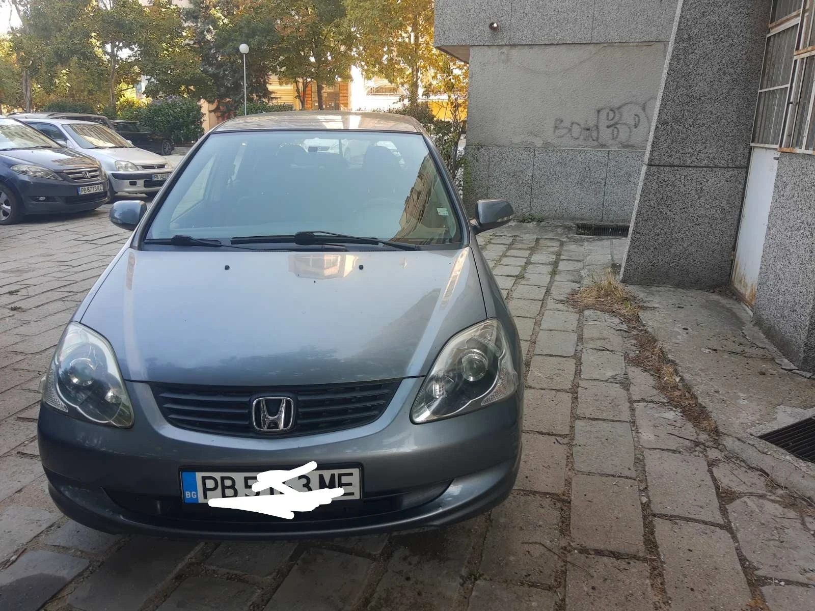 Honda Civic 2004год., снимка 4 - Автомобили и джипове - 56132432